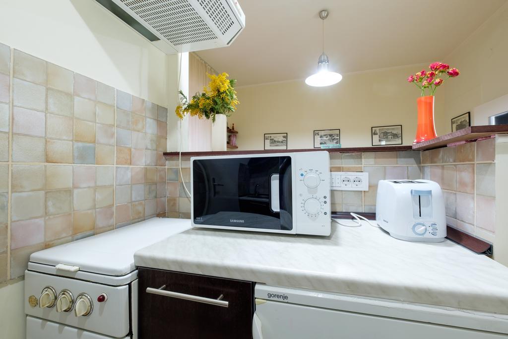 M&M Downtown Apartment Belgrad Rum bild